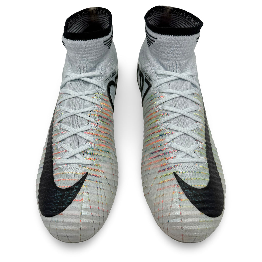 Cristiano Ronaldo match-issued boots 'Melhor' 2017 FIFA Men's The Best edition, fully custom for CR7 un-released to the public
